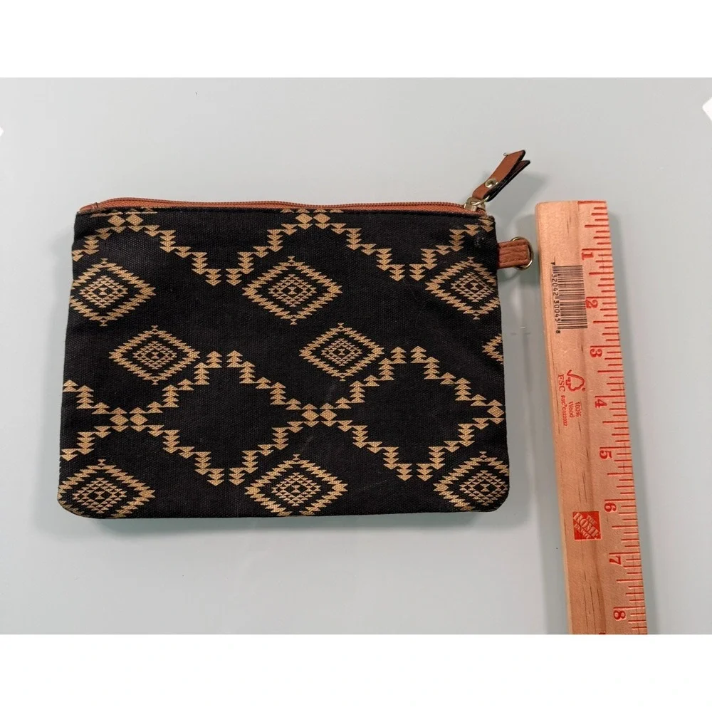 No‎ Boundries Zip Pouch Medium Aztec Design Feather Motif GrannieCore